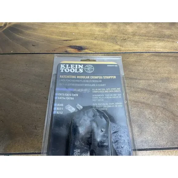 KLEIN TOOLS VDV226-011-SEN Ratcheting Modular Crimper/Stripper - Picture 2 of 6